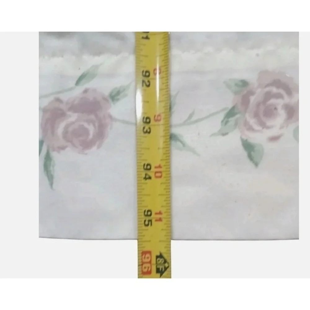VNTG  Lavender Roses Flat Sheet Full Sz 95x79 Floral Flowers Cottage Granny USA